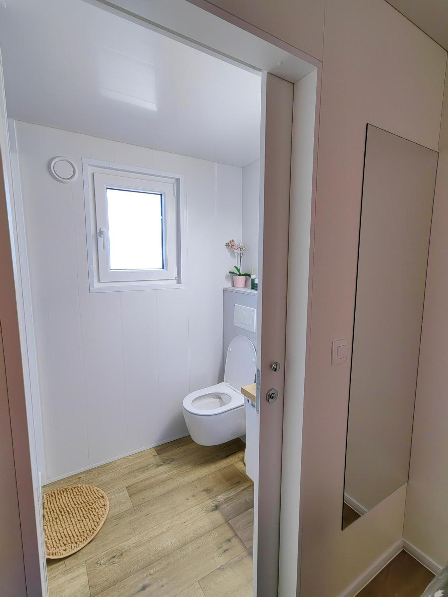 Mobile Home Tonka Biograd Na Moru Exterior photo